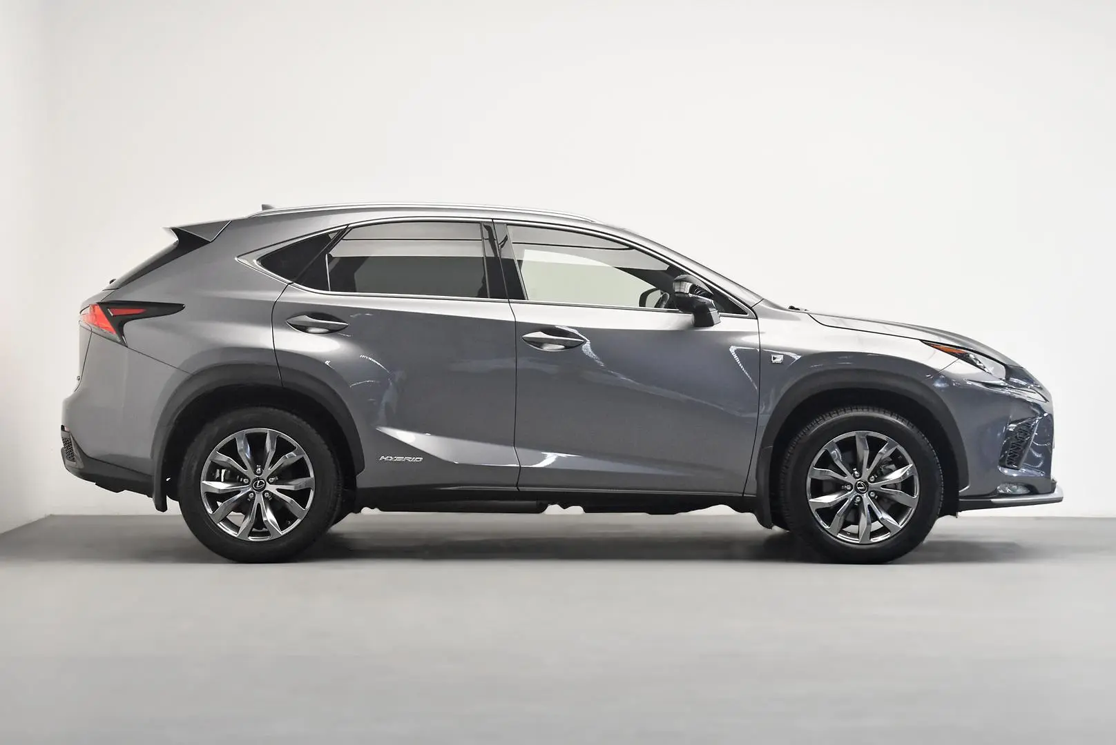 2019 Lexus NX Gallery Image 3