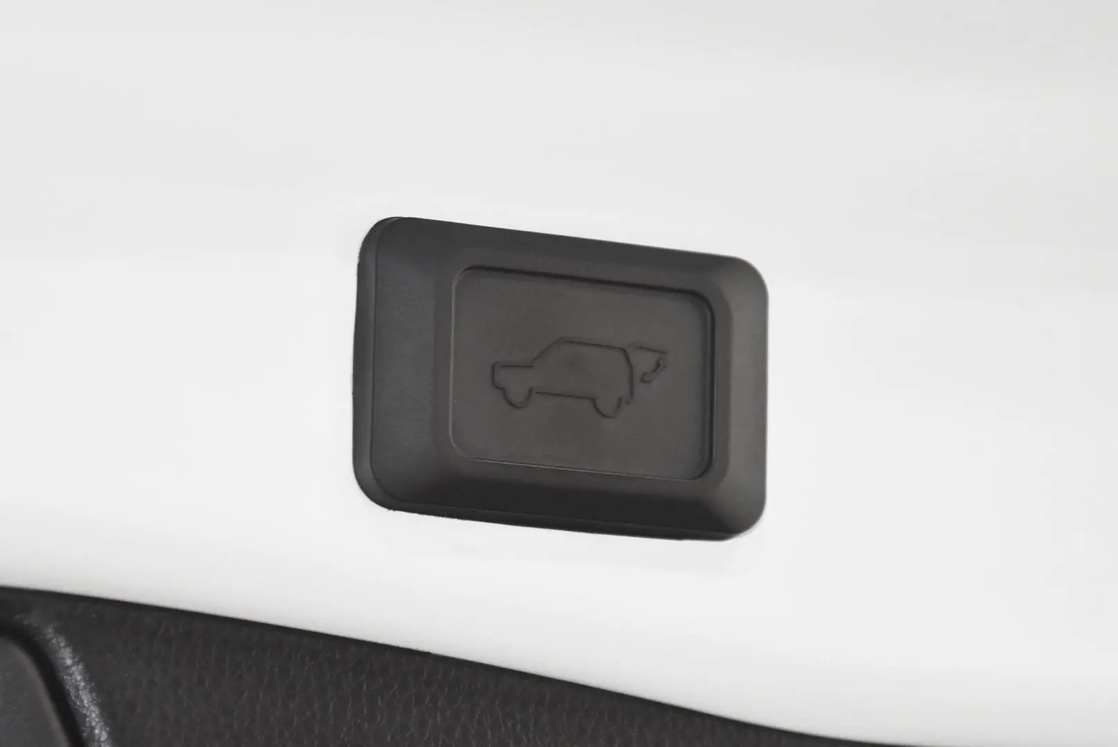 2023 Toyota RAV4 Gallery Image 23