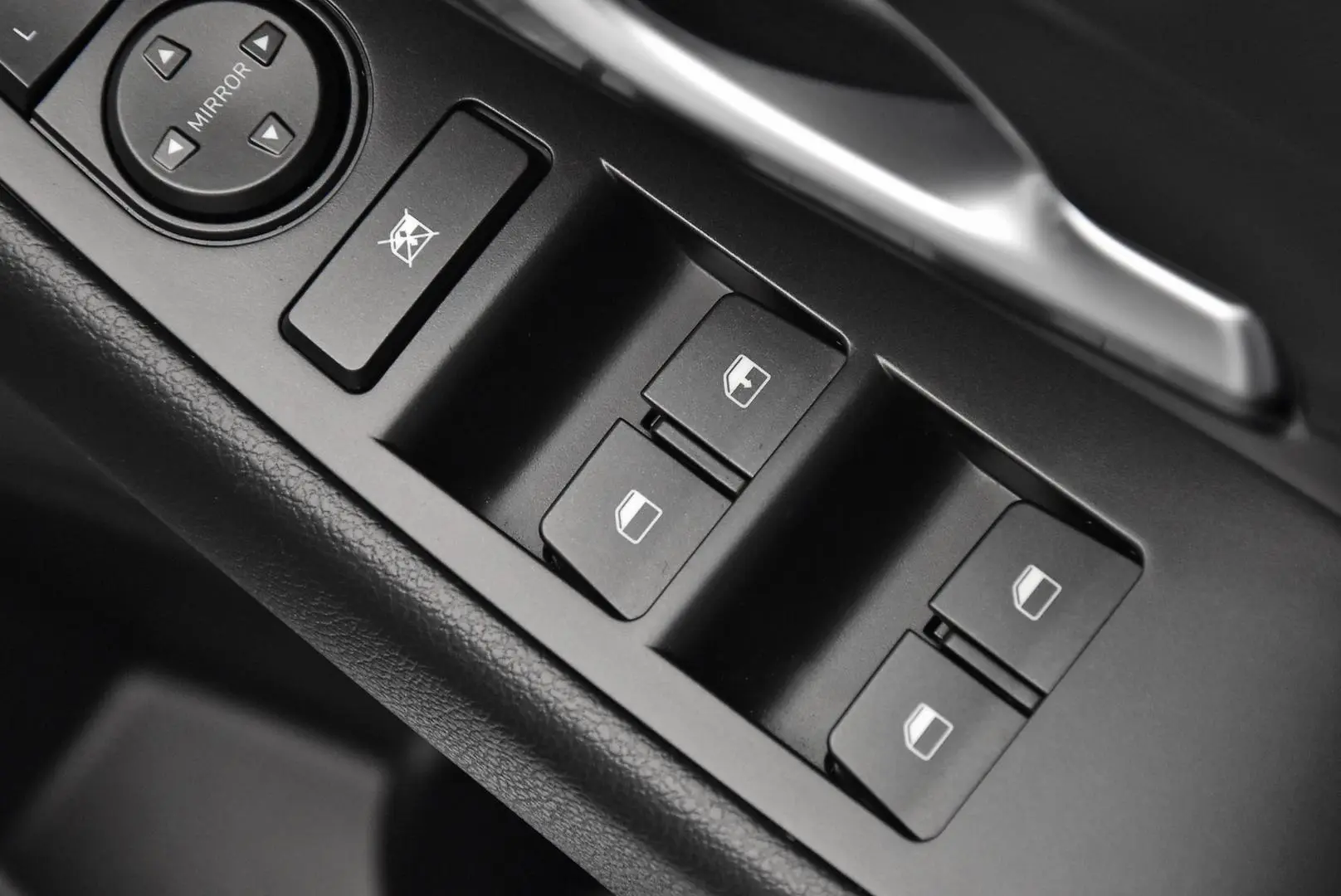 2024 Hyundai i30 Gallery Image 9