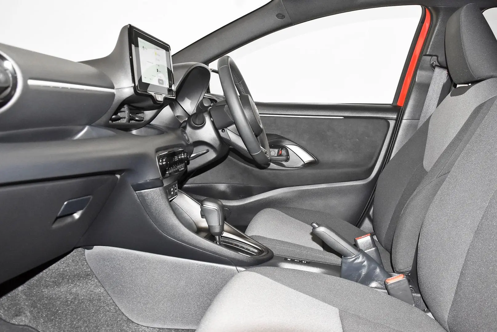 2025 Toyota Yaris Gallery Image 18