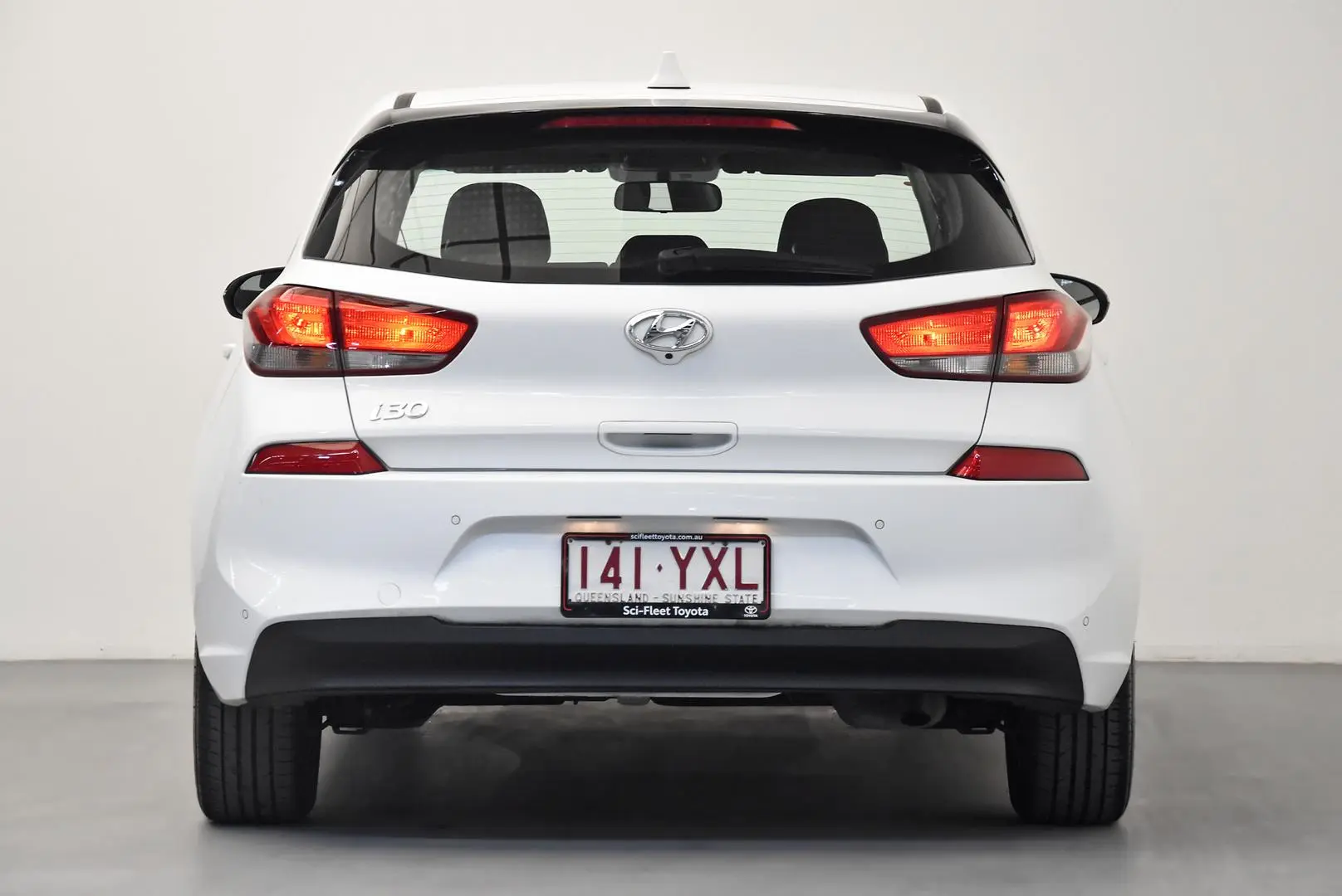 2019 Hyundai i30 Gallery Image 6