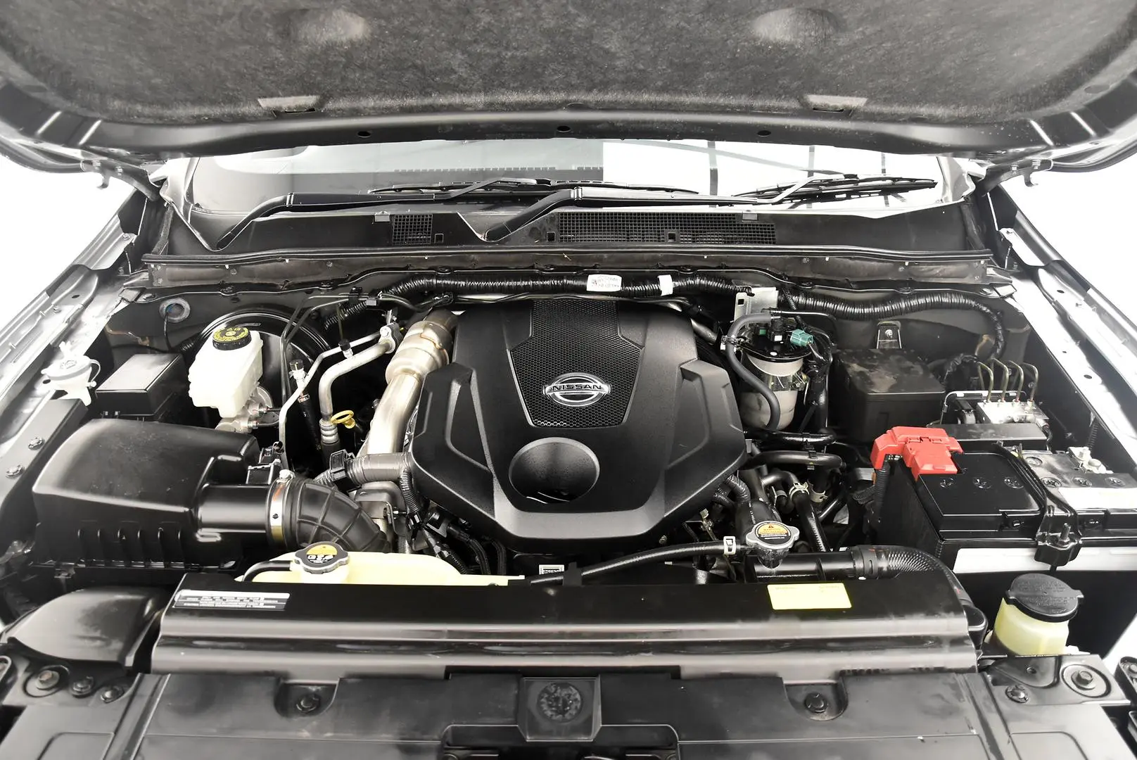 2021 Nissan Navara Gallery Image 20