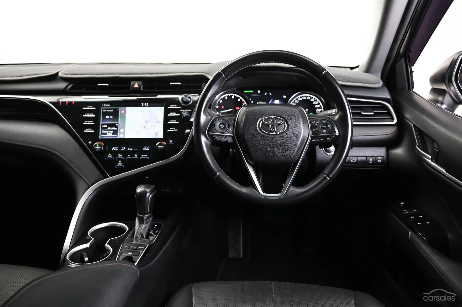 2018 Toyota Camry Image 13