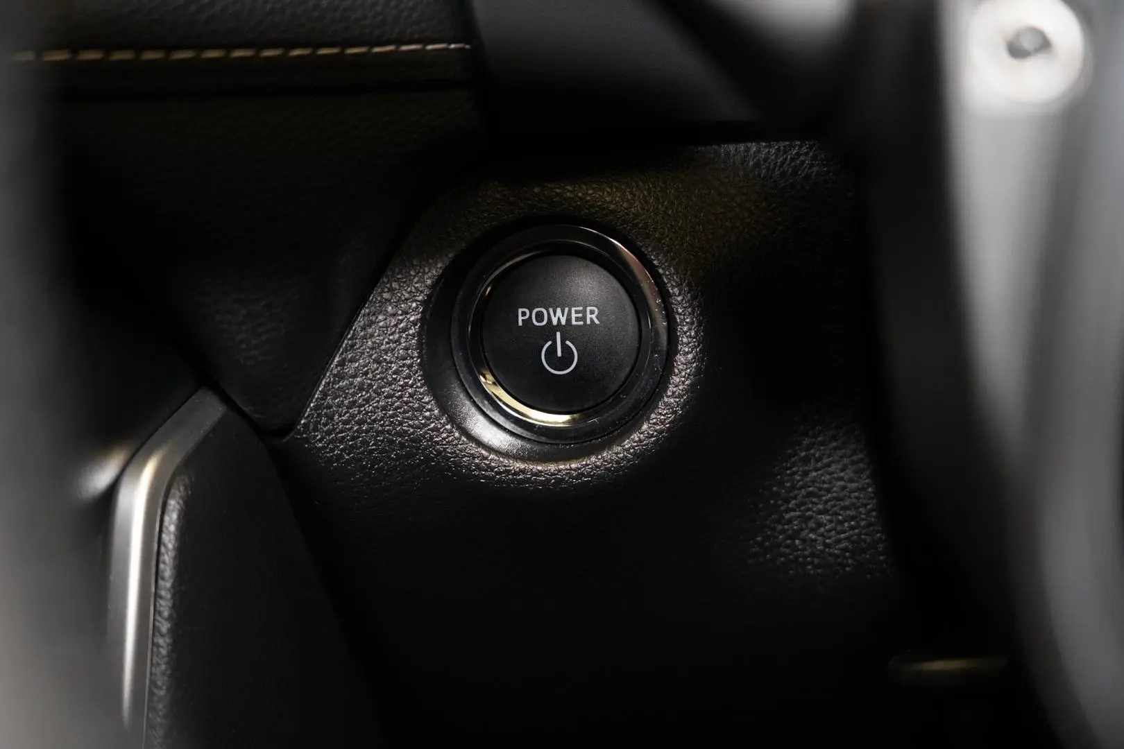 2024 Toyota RAV4 Gallery Image 17