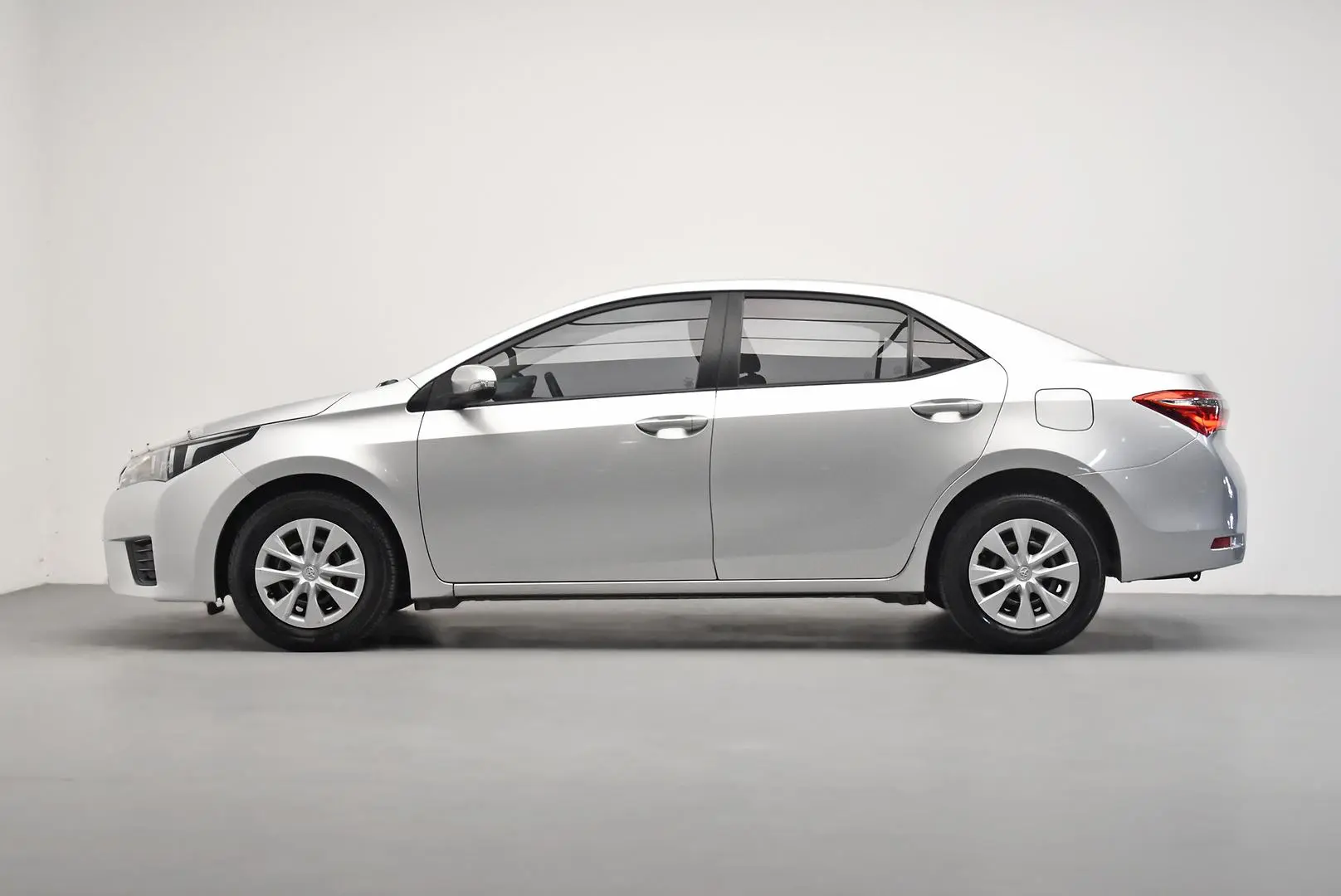 2014 Toyota Corolla Gallery Image 4