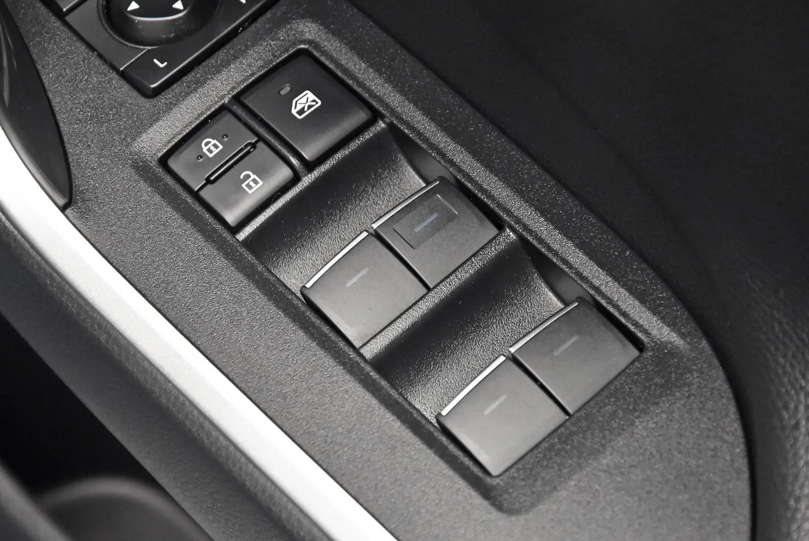 2023 Toyota RAV4 Gallery Image 10