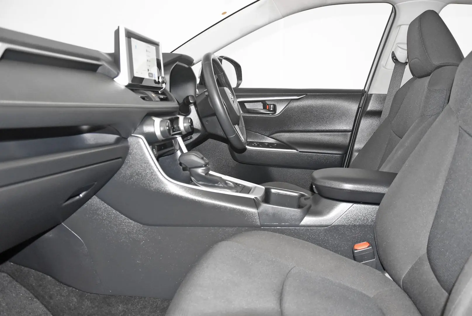 2023 Toyota RAV4 Gallery Image 18
