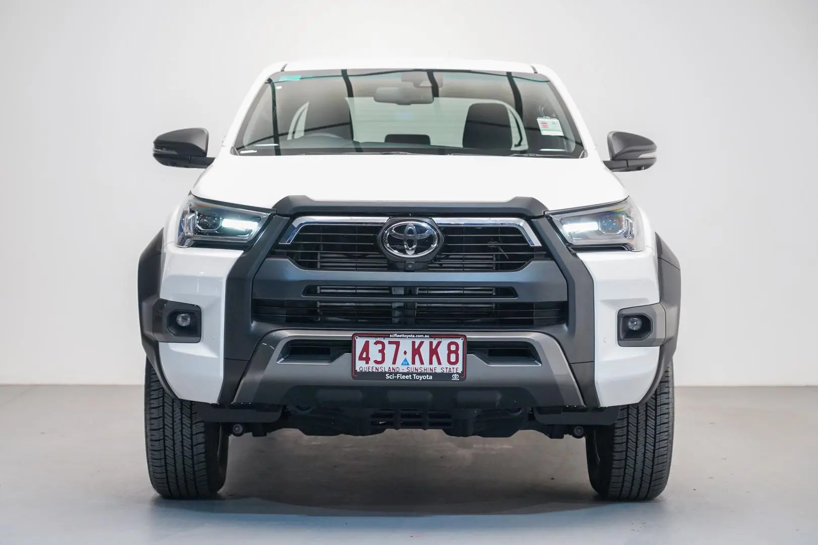 2024 Toyota Hilux Gallery Image 7