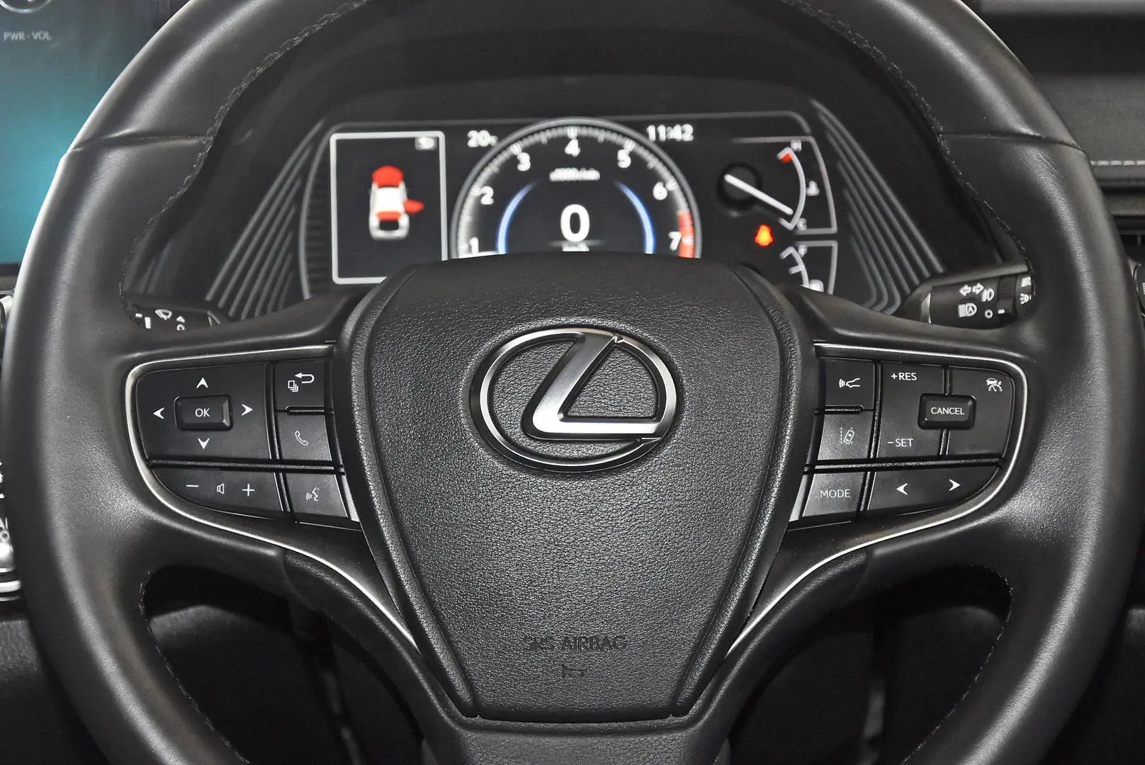 2023 Lexus UX Gallery Image 15