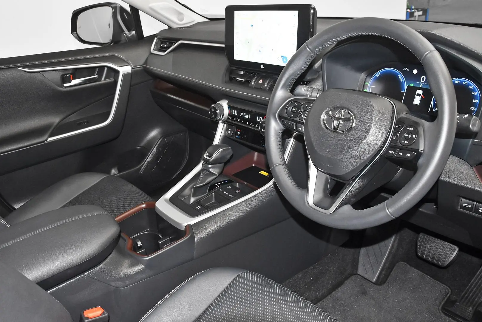 2023 Toyota RAV4 Gallery Image 9