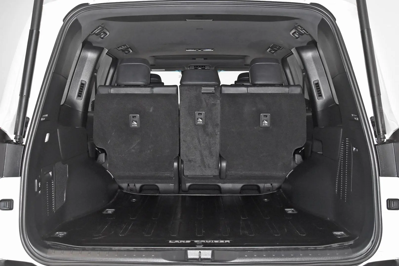 2024 Toyota Landcruiser Gallery Image 20