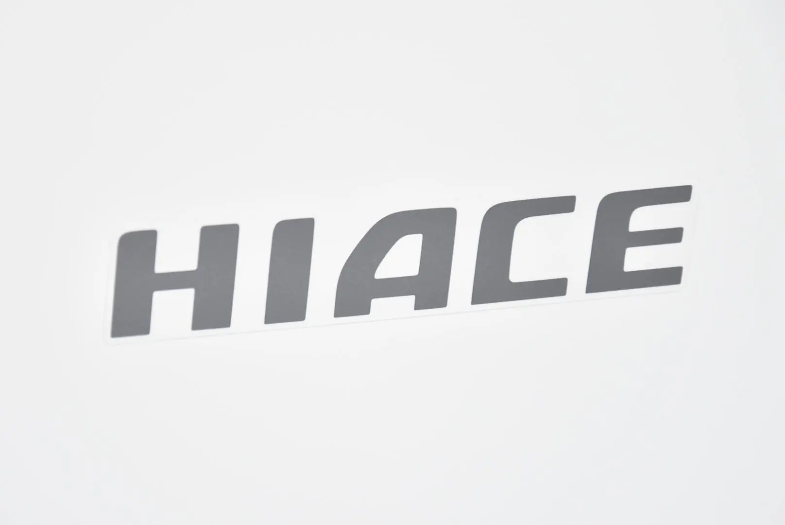 2017 Toyota Hiace Gallery Image 7