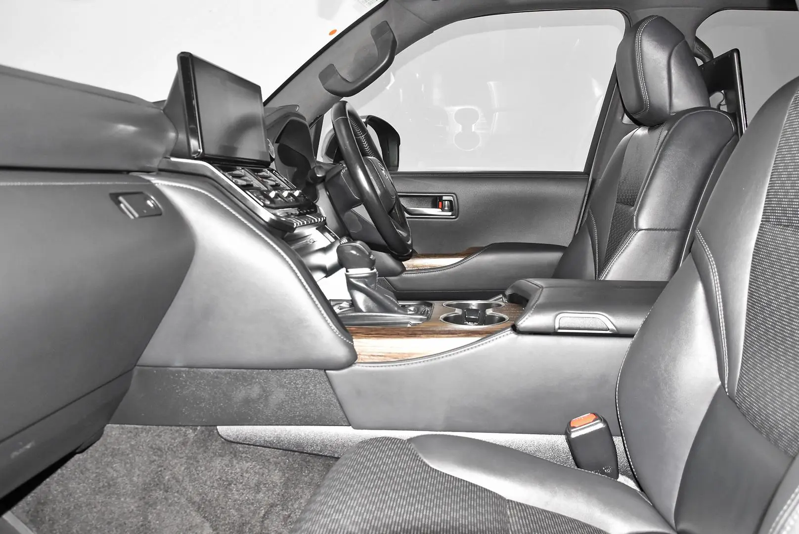 2023 Toyota Landcruiser Gallery Image 17