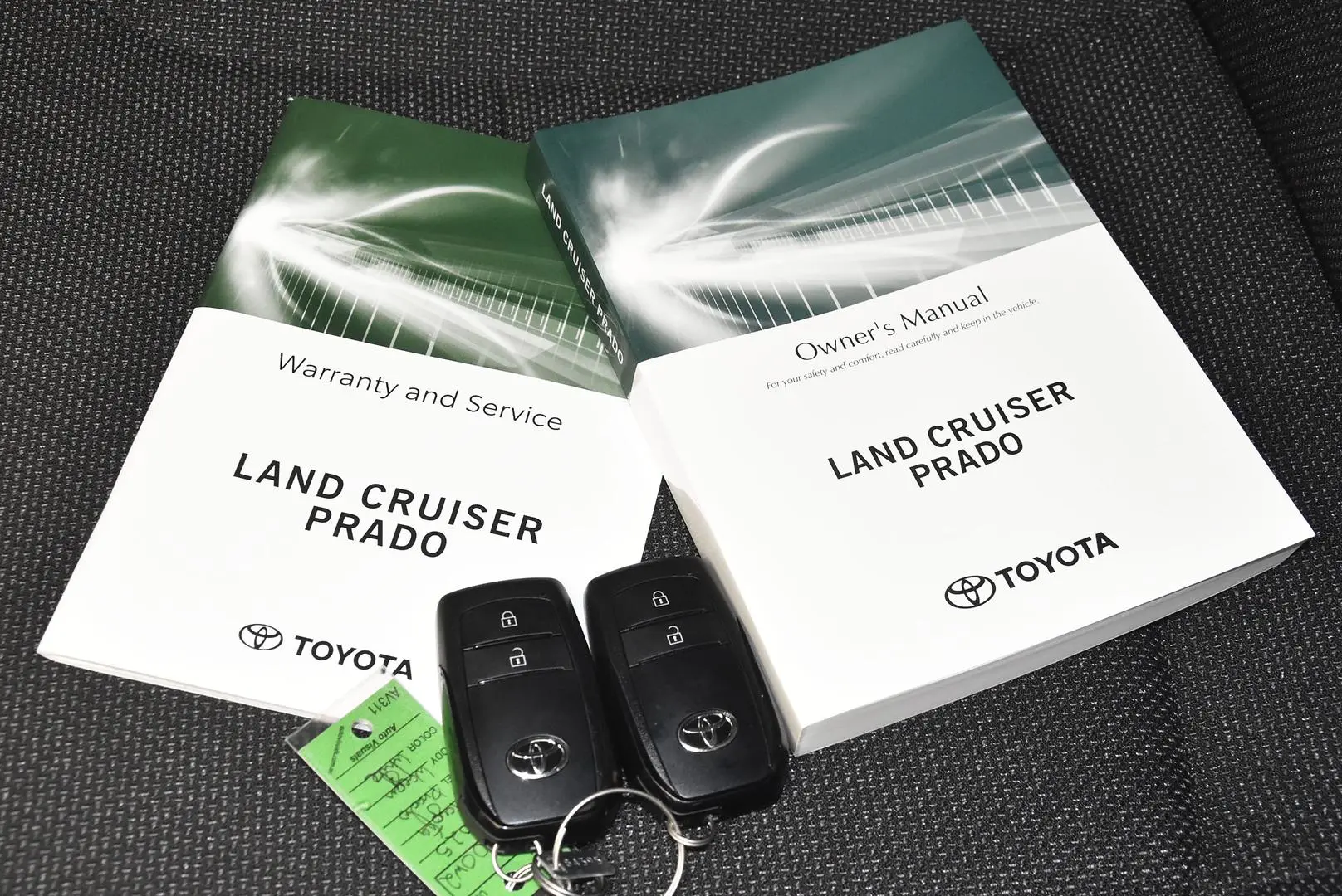 2025 Toyota Landcruiser Prado Gallery Image 20