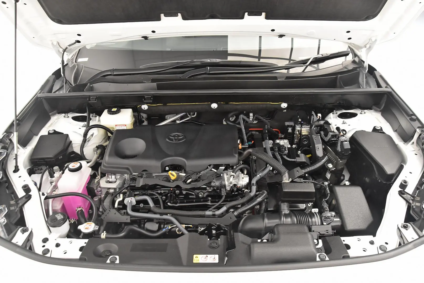 2024 Toyota RAV4 Gallery Image 22