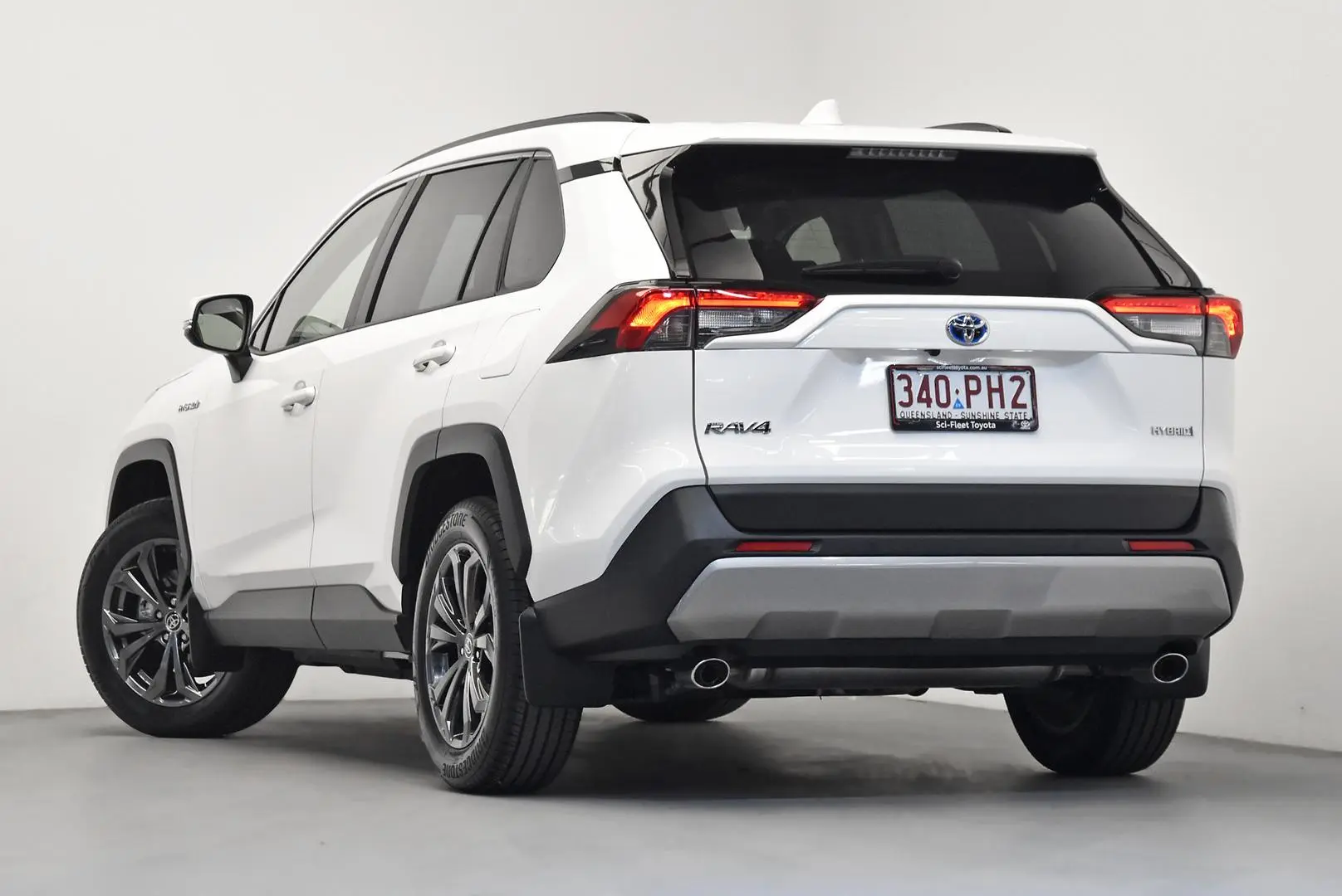 2024 Toyota RAV4 Gallery Image 5