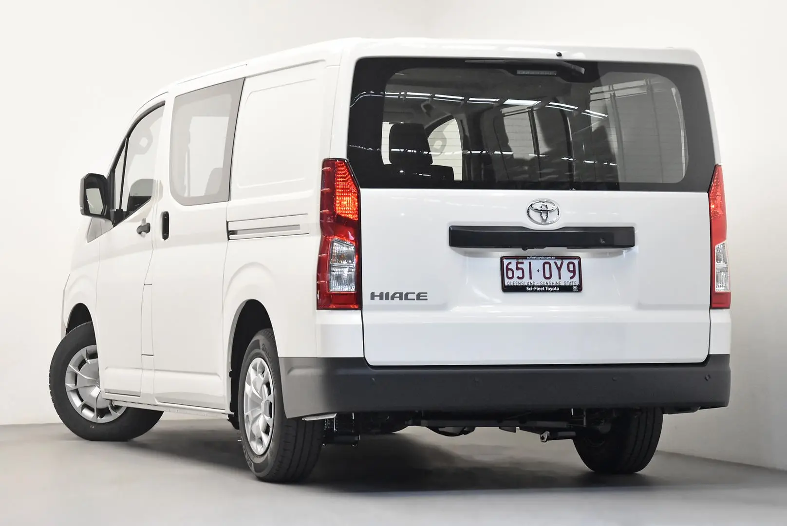 2025 Toyota Hiace Gallery Image 5