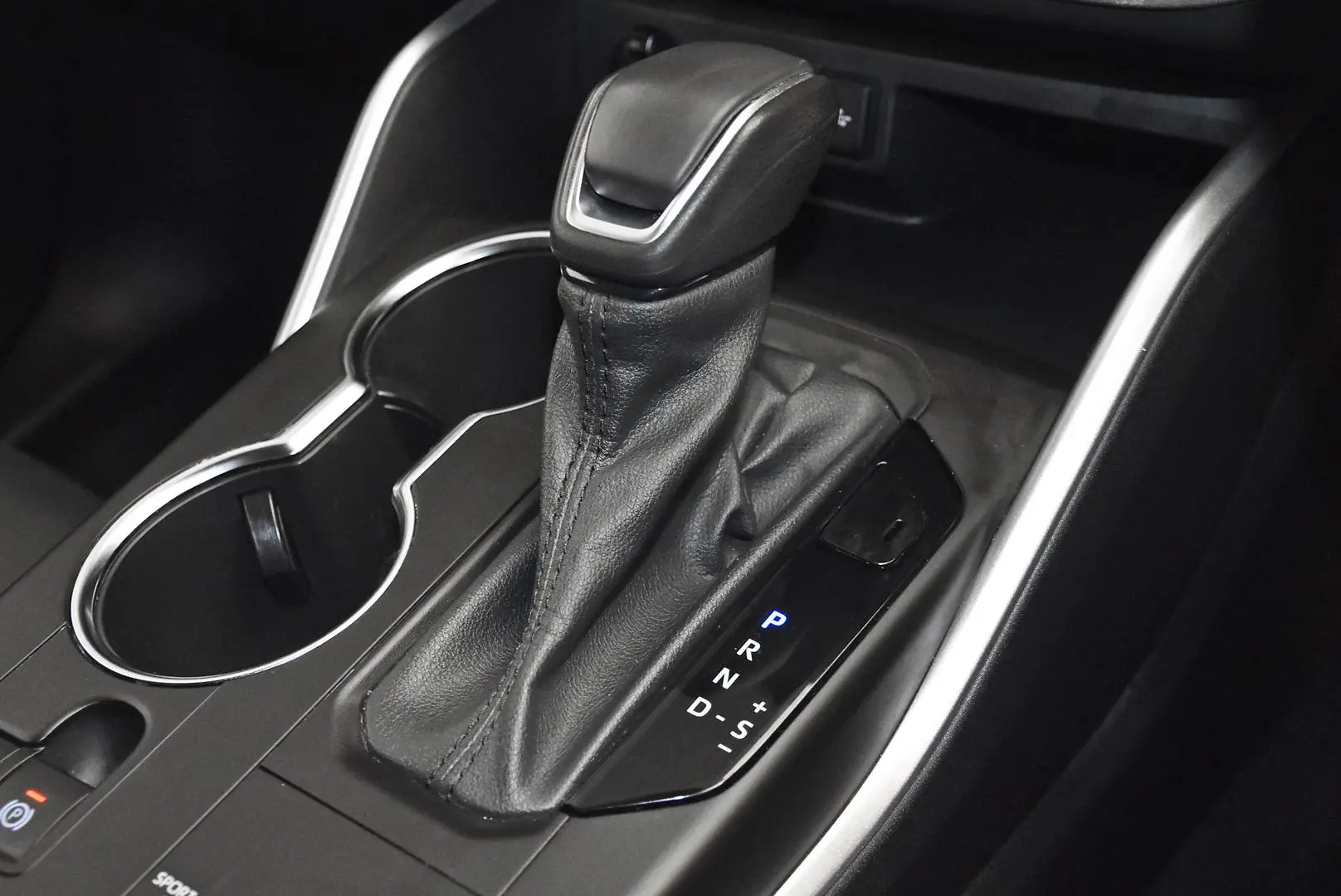 2022 Toyota Kluger Gallery Image 14