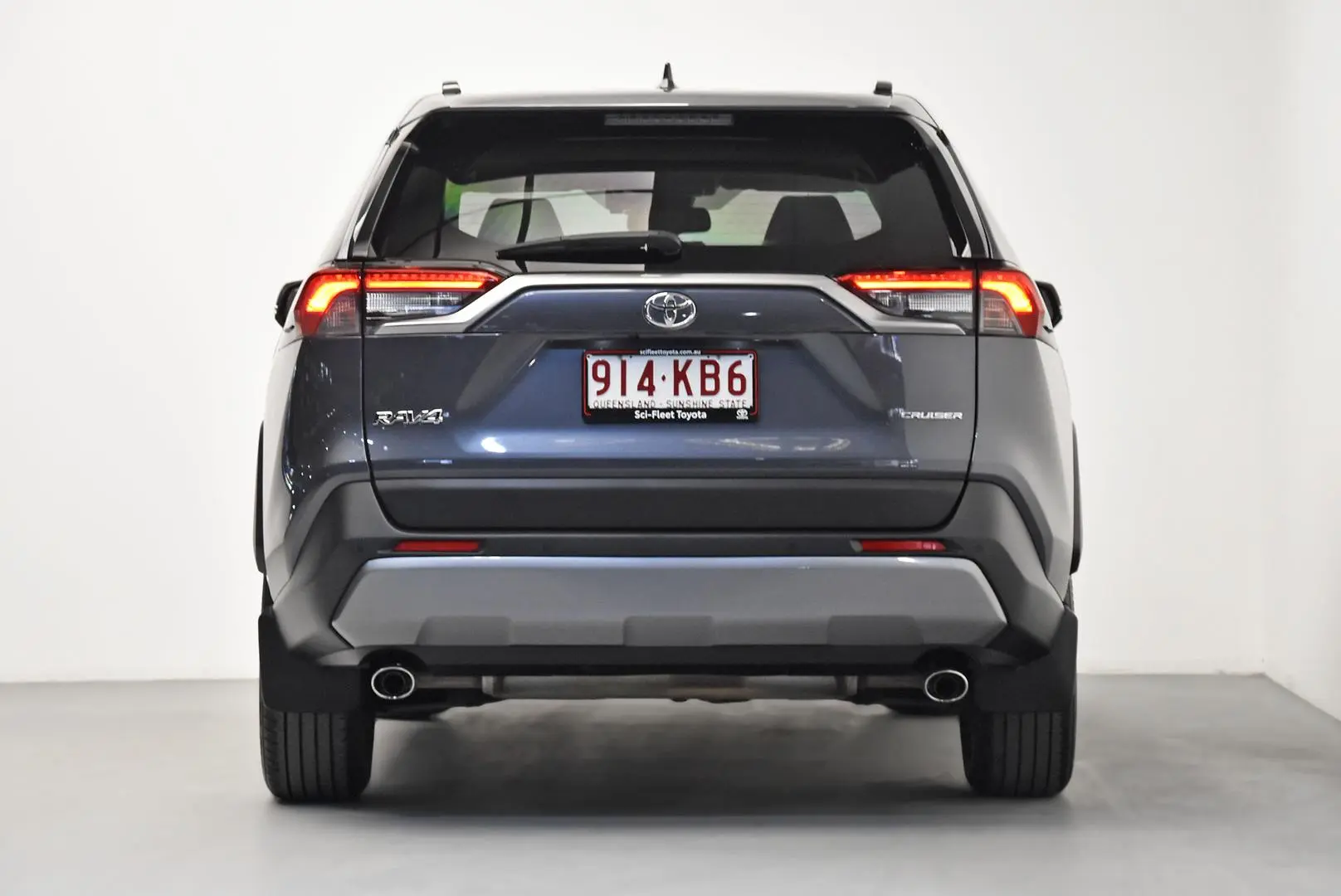 2019 Toyota RAV4 Gallery Image 6