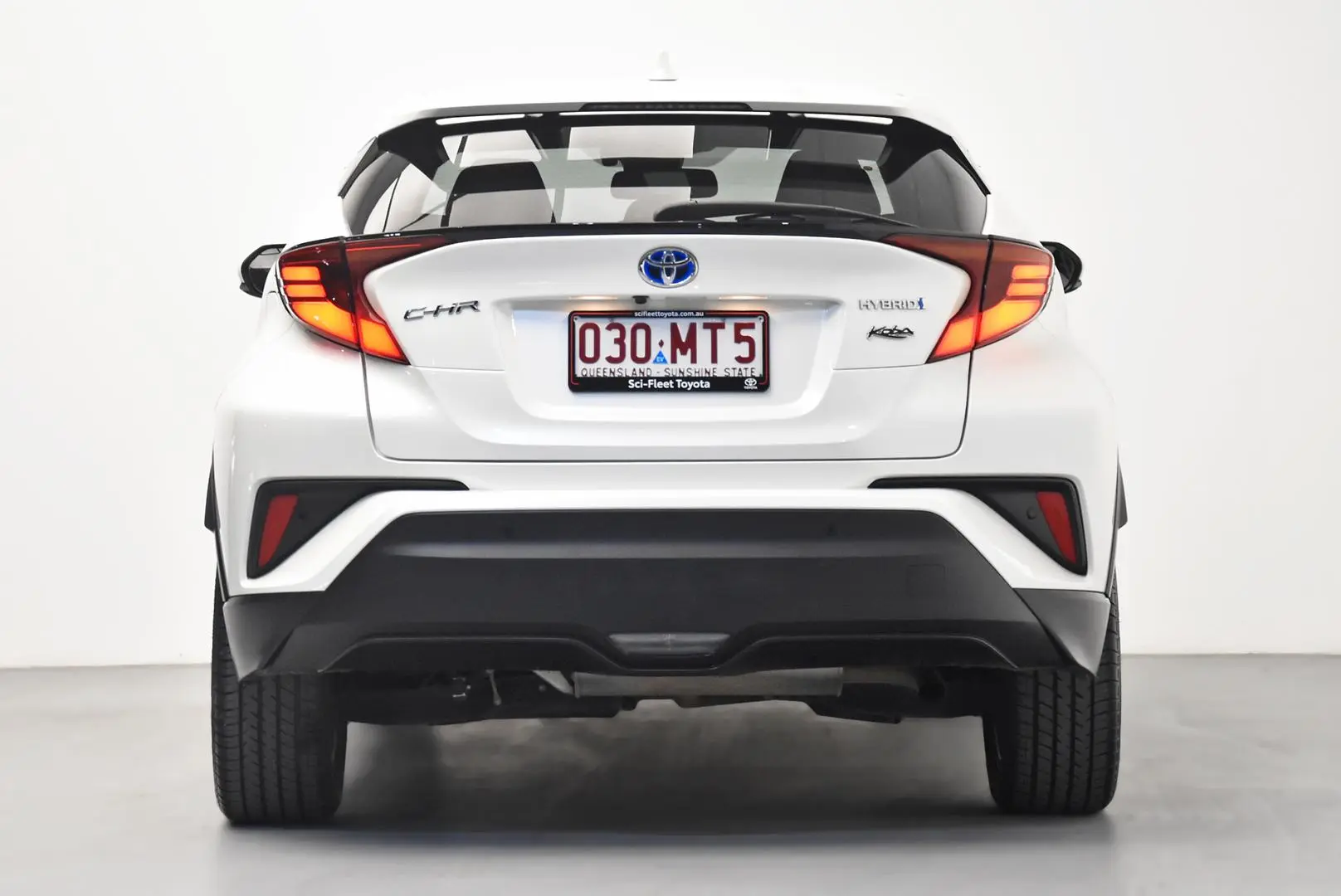 2020 Toyota C-HR Gallery Image 6