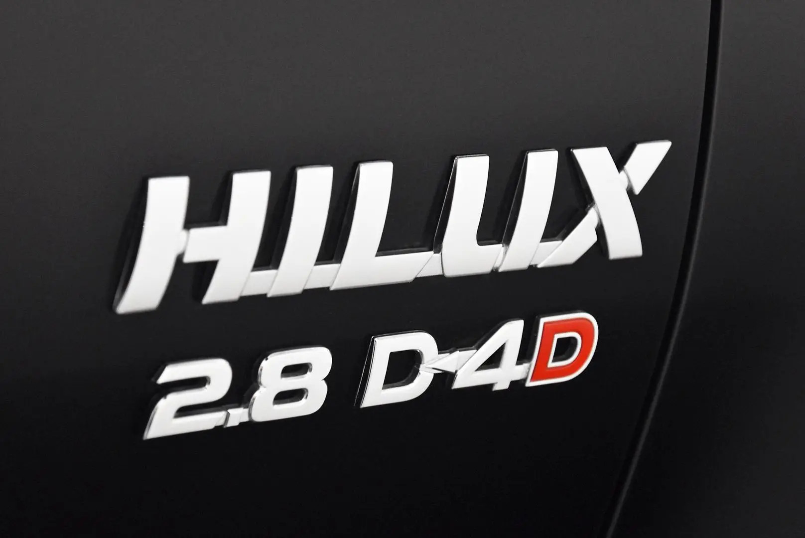 2025 Toyota Hilux Gallery Image 7