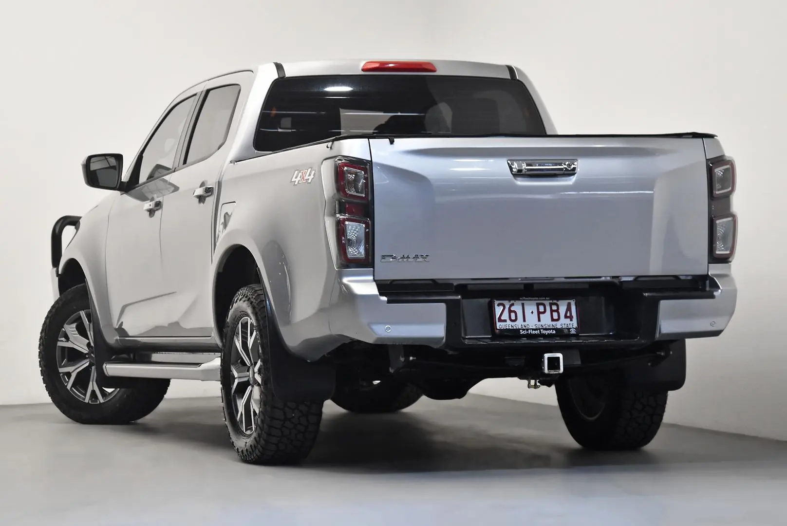 2022 Isuzu D-MAX Gallery Image 5
