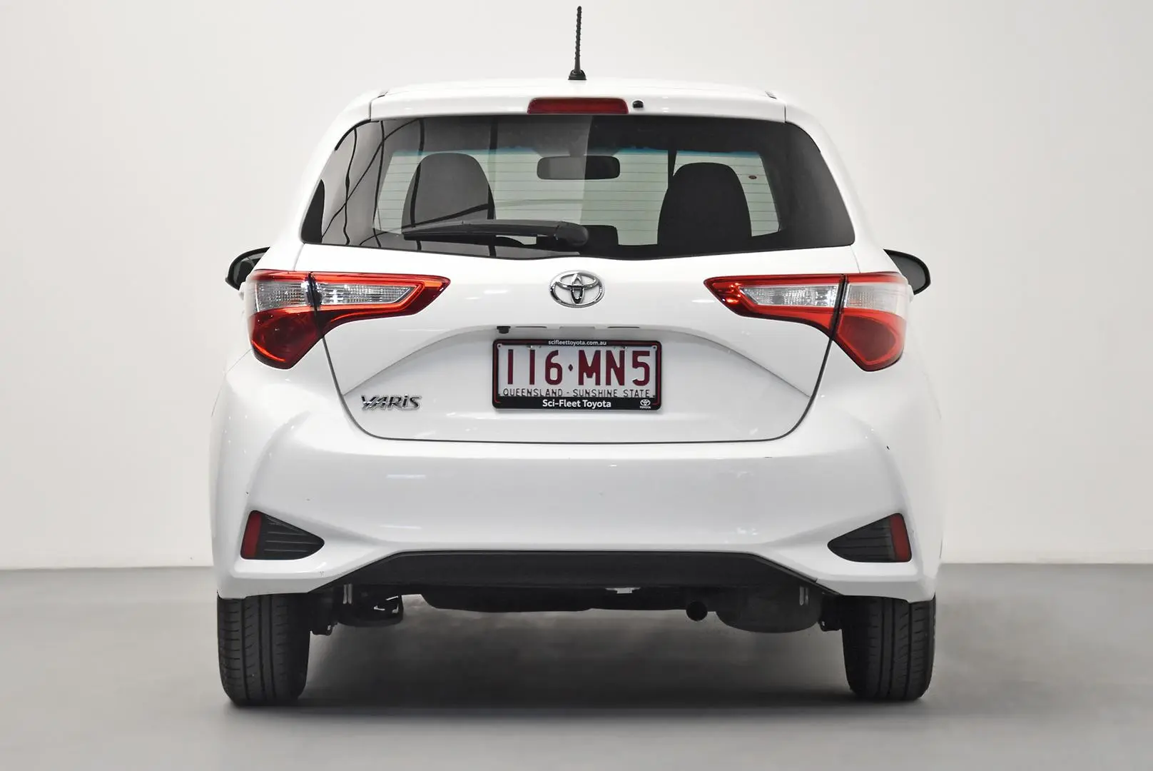 2019 Toyota Yaris Gallery Image 6