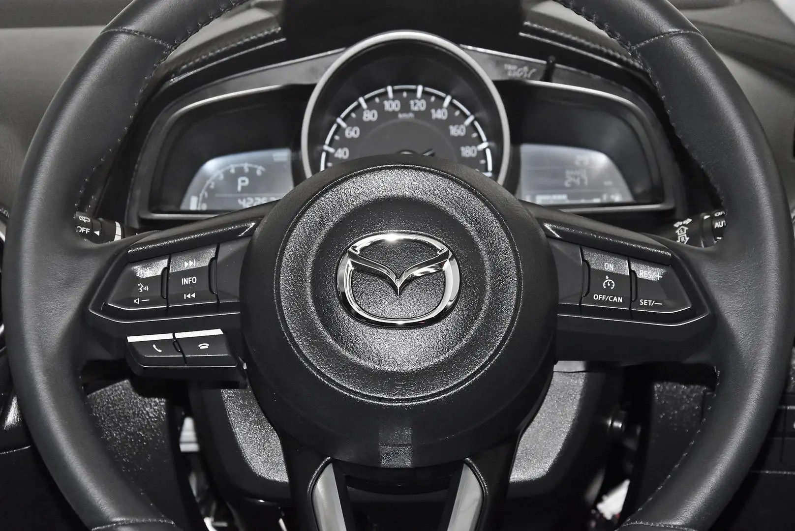 2022 Mazda CX-3 Gallery Image 15