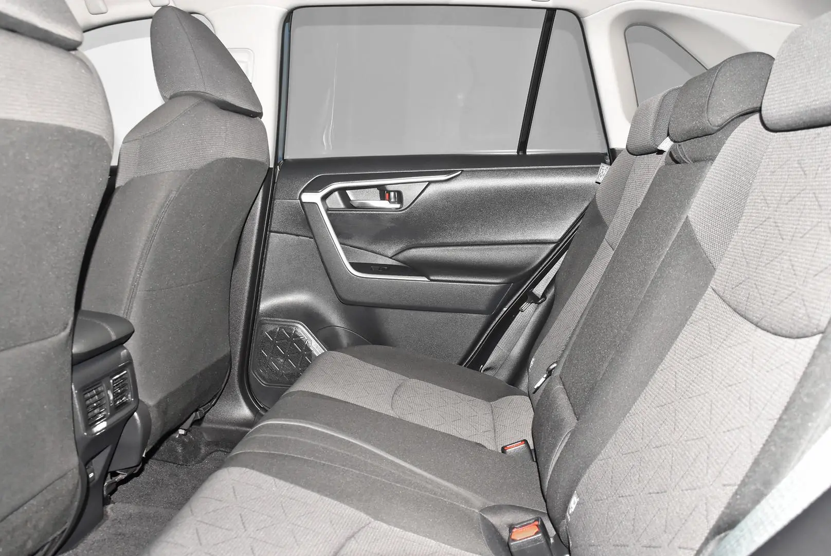 2024 Toyota RAV4 Gallery Image 19