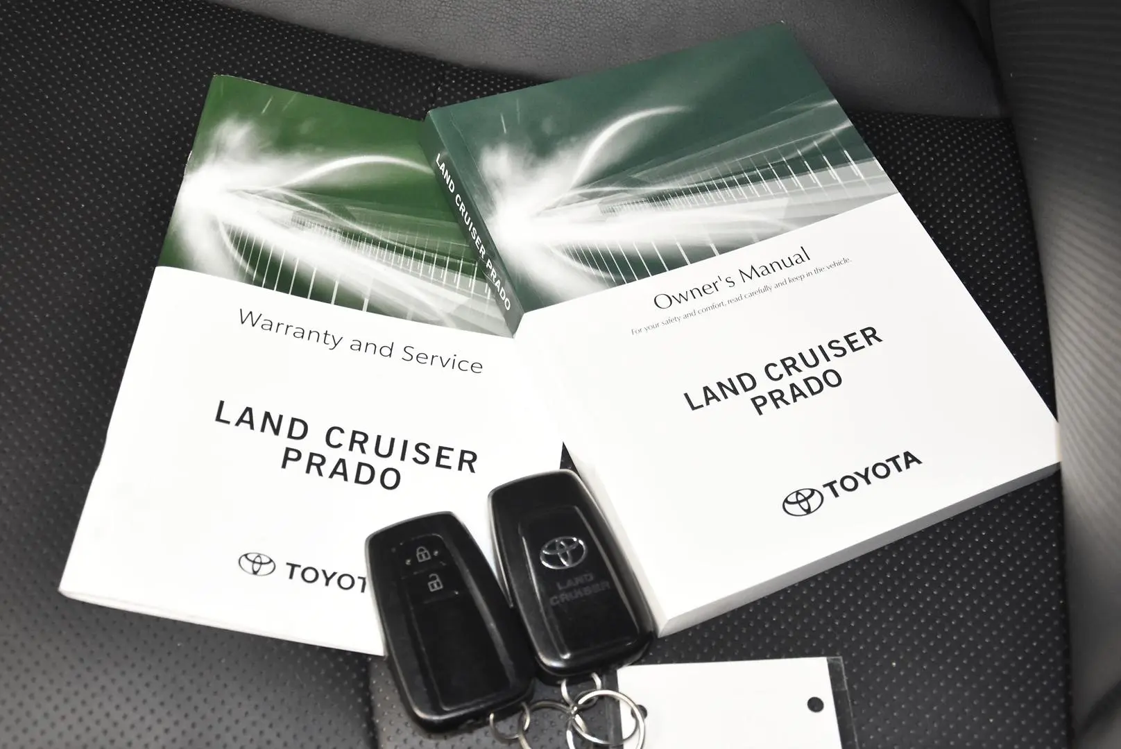 2023 Toyota Landcruiser Prado Gallery Image 18