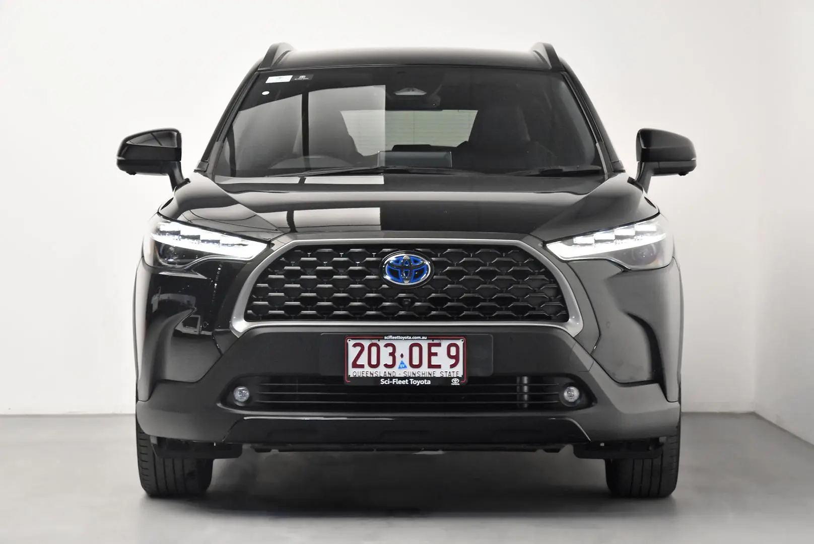 2023 Toyota Corolla Cross Gallery Image 2
