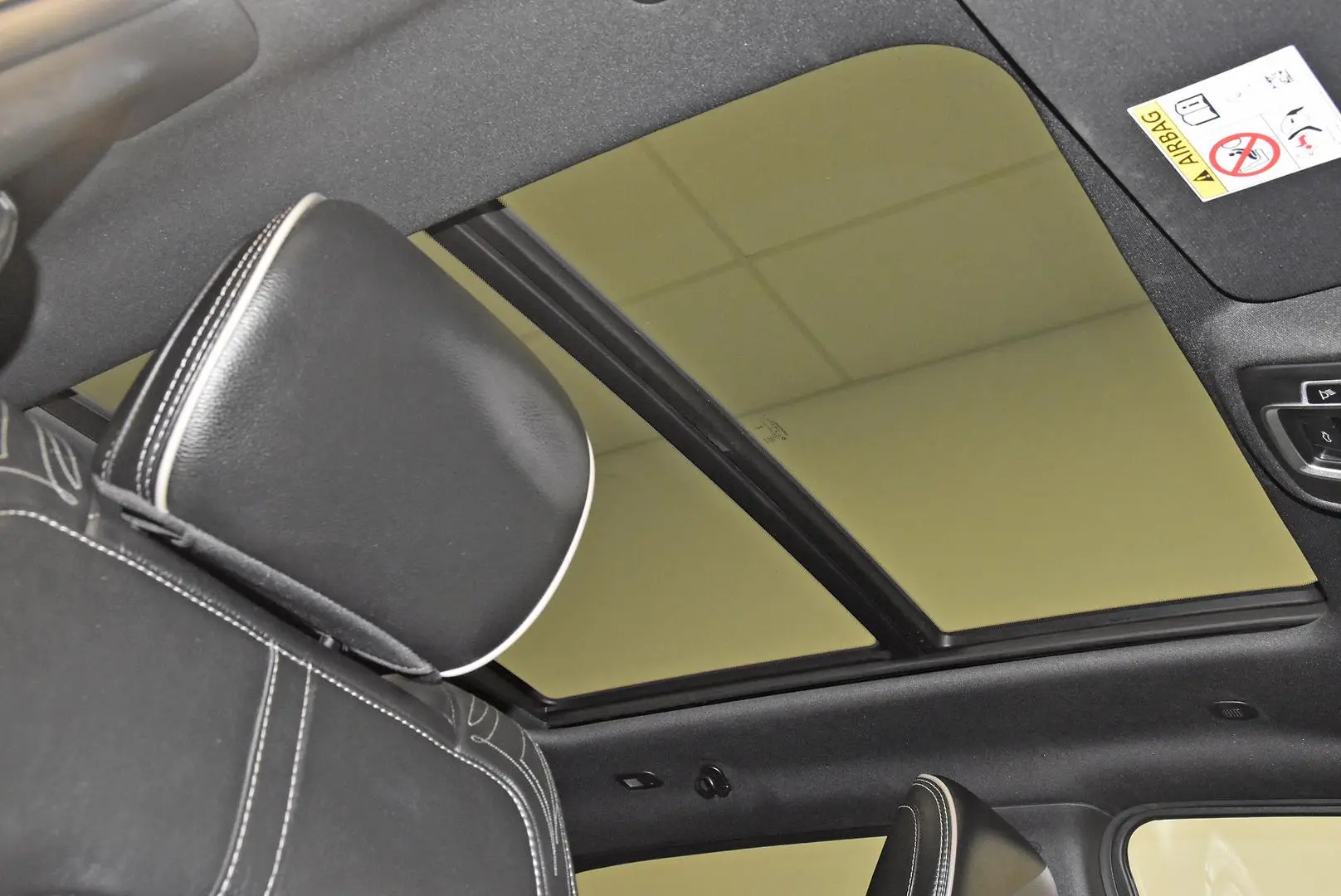 2024 RAM 1500 Gallery Image 21