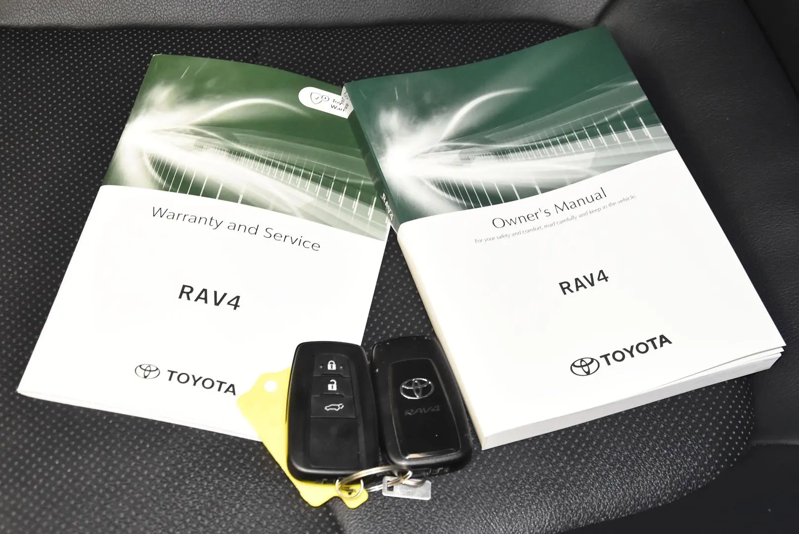 2024 Toyota RAV4 Gallery Image 21