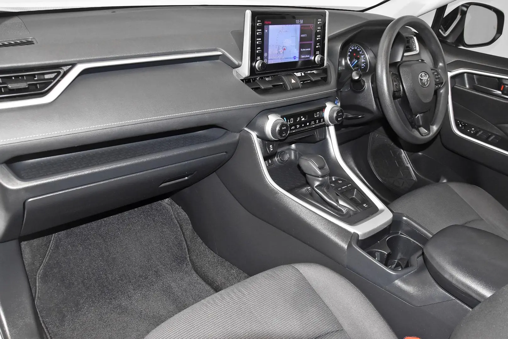 2020 Toyota RAV4 Gallery Image 17