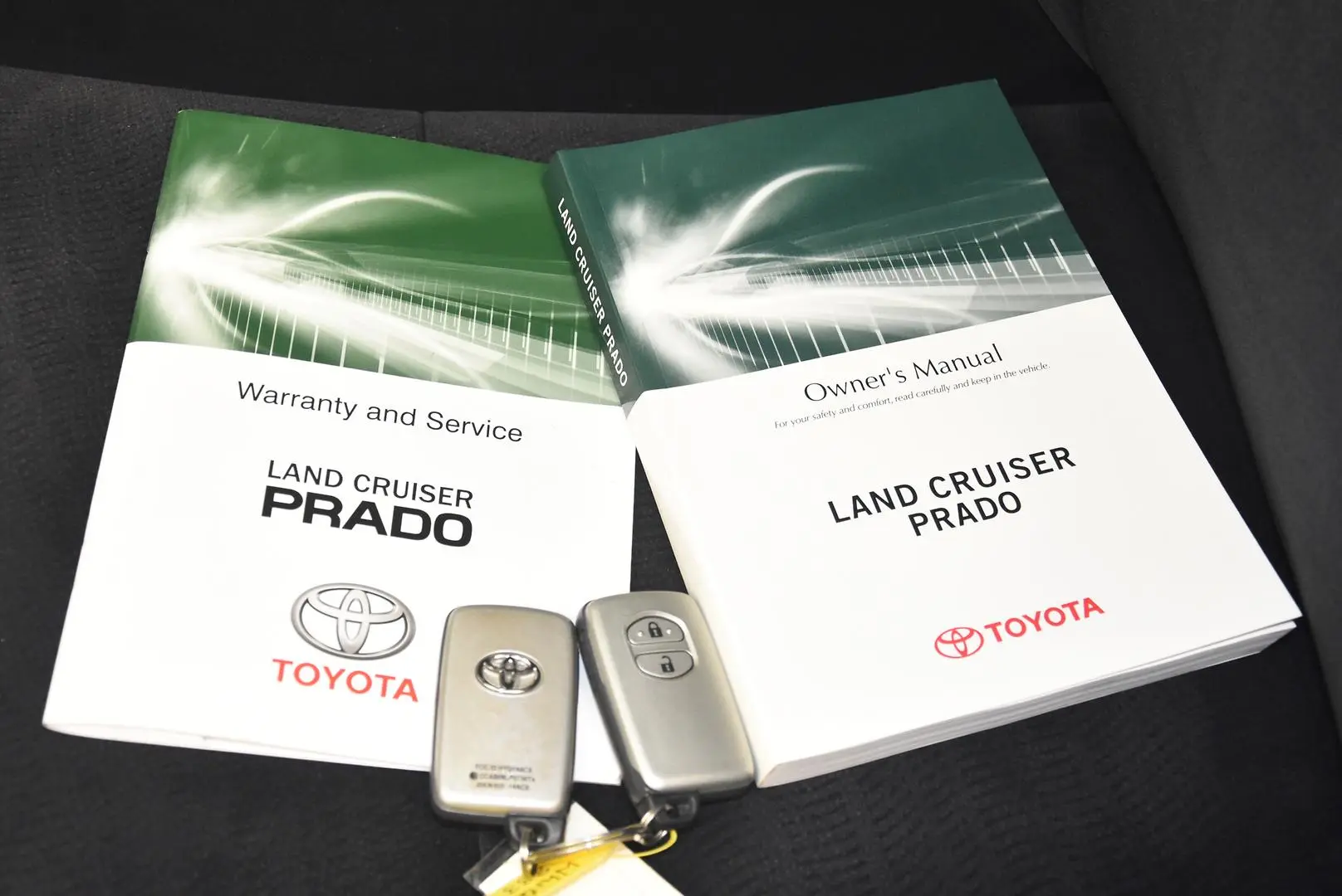 2016 Toyota Landcruiser Prado Gallery Image 18
