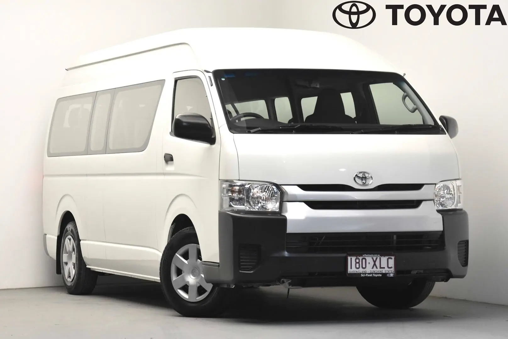 2017 Toyota Hiace Gallery Image 1