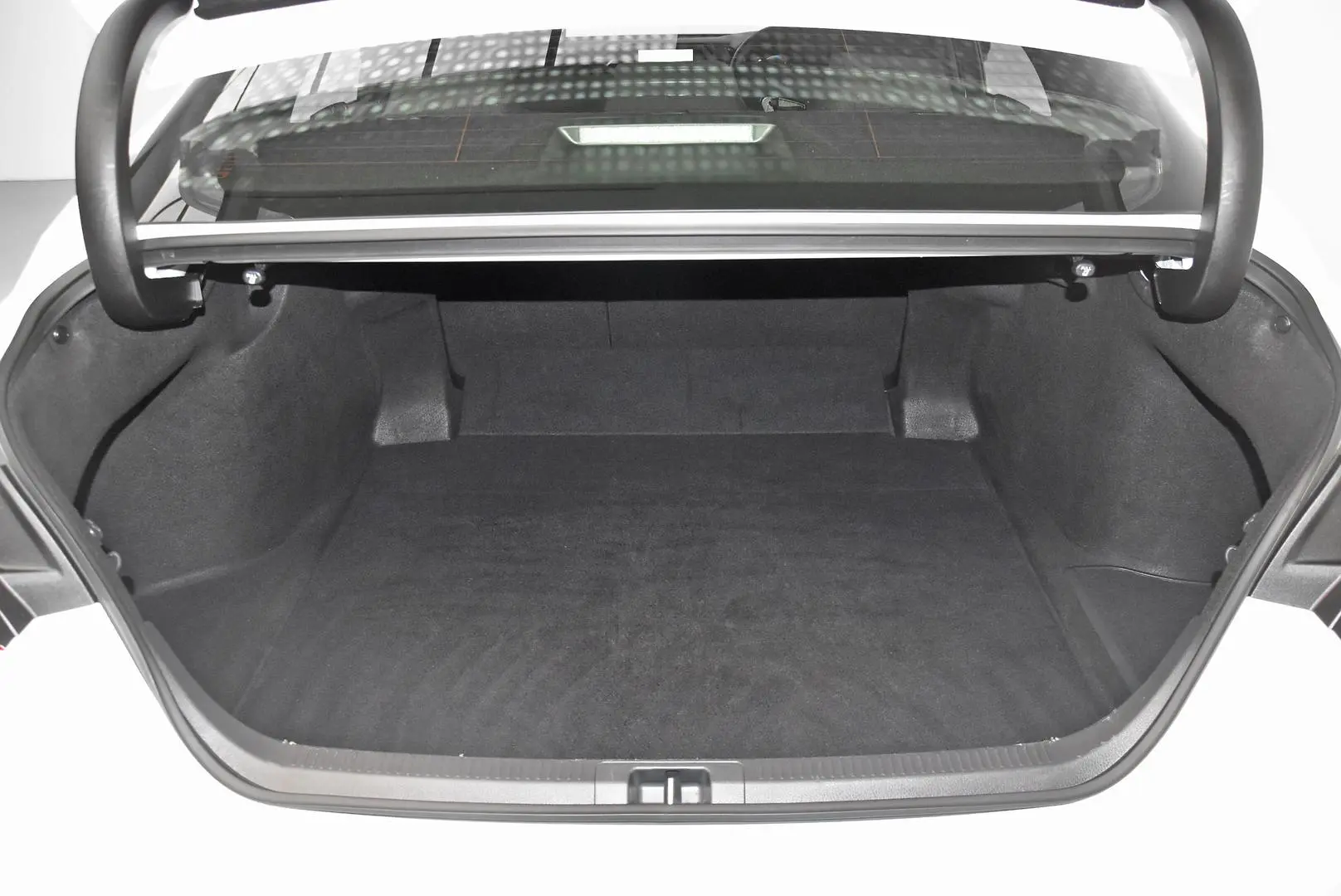 2024 Toyota Camry Gallery Image 20