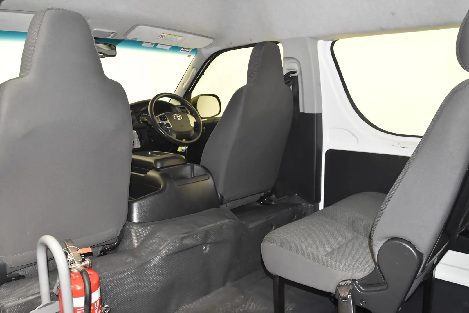2017 Toyota Hiace Gallery Image 20