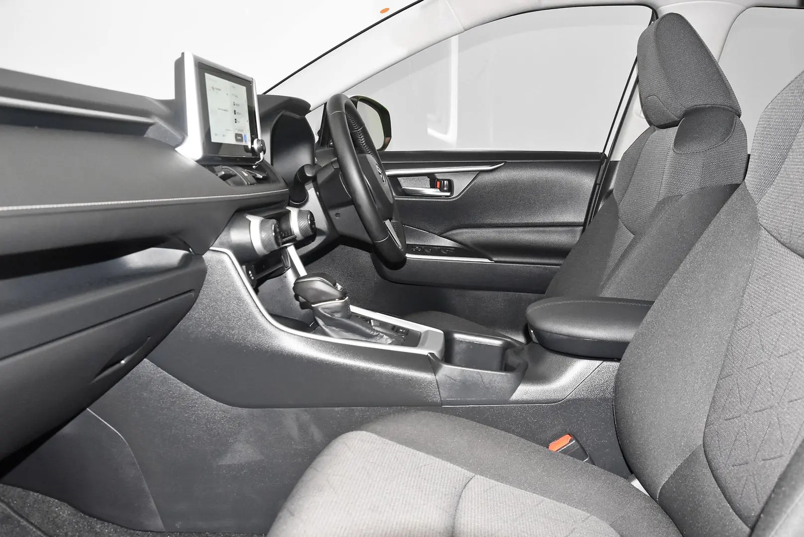 2025 Toyota RAV4 Gallery Image 18