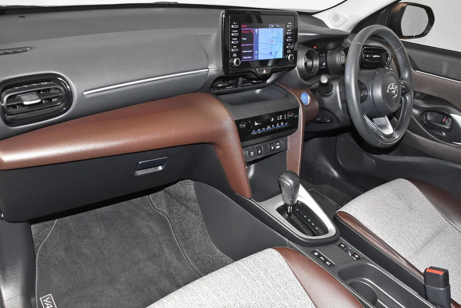 2021 Toyota Yaris Cross Gallery Image 17