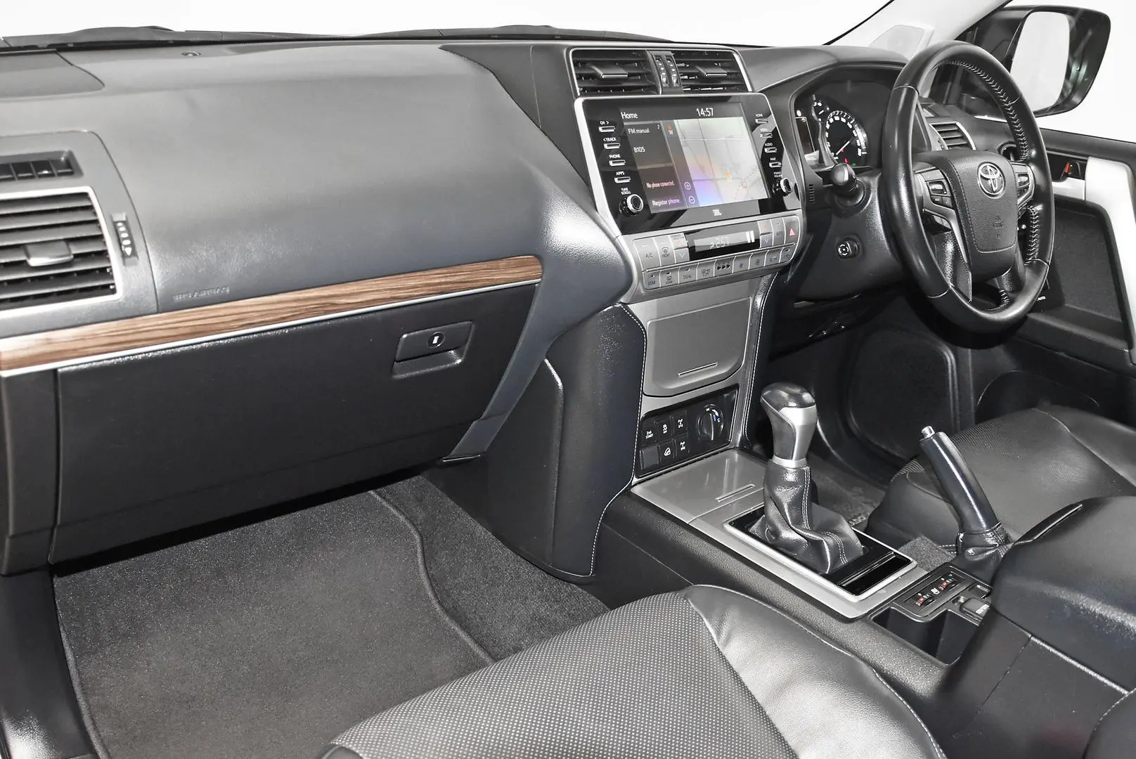 2021 Toyota Landcruiser Prado Gallery Image 15