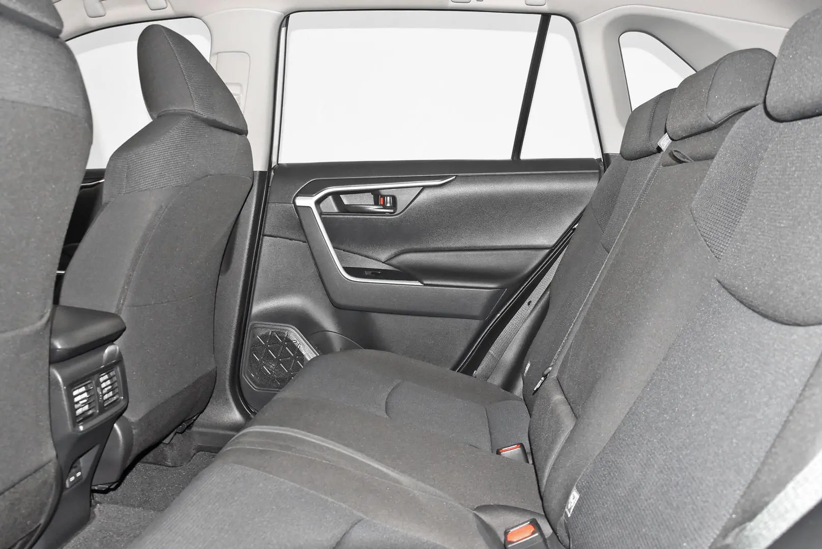 2024 Toyota RAV4 Gallery Image 19