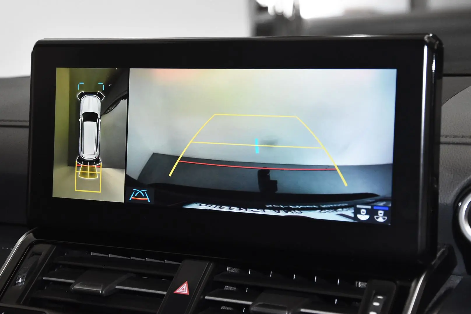 2023 Toyota Landcruiser Gallery Image 12