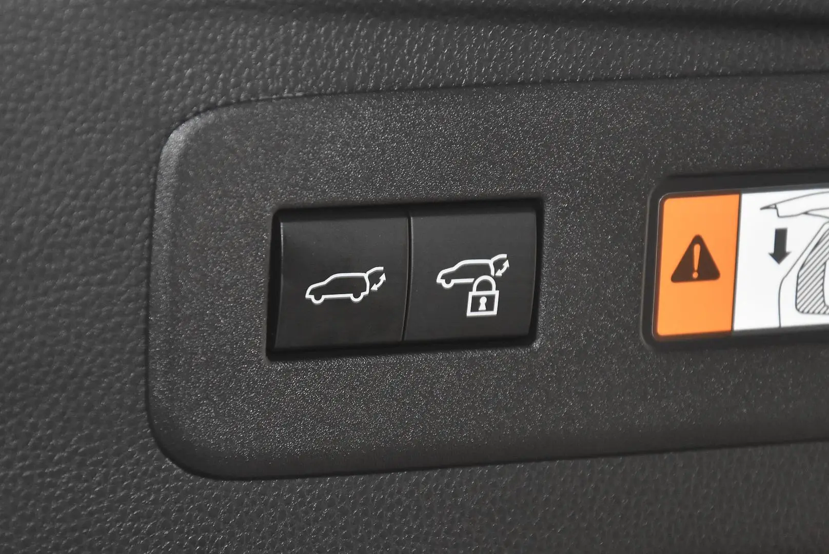 2024 Toyota Landcruiser Prado Gallery Image 22