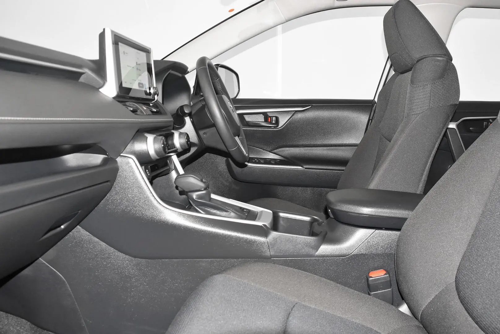 2024 Toyota RAV4 Gallery Image 18