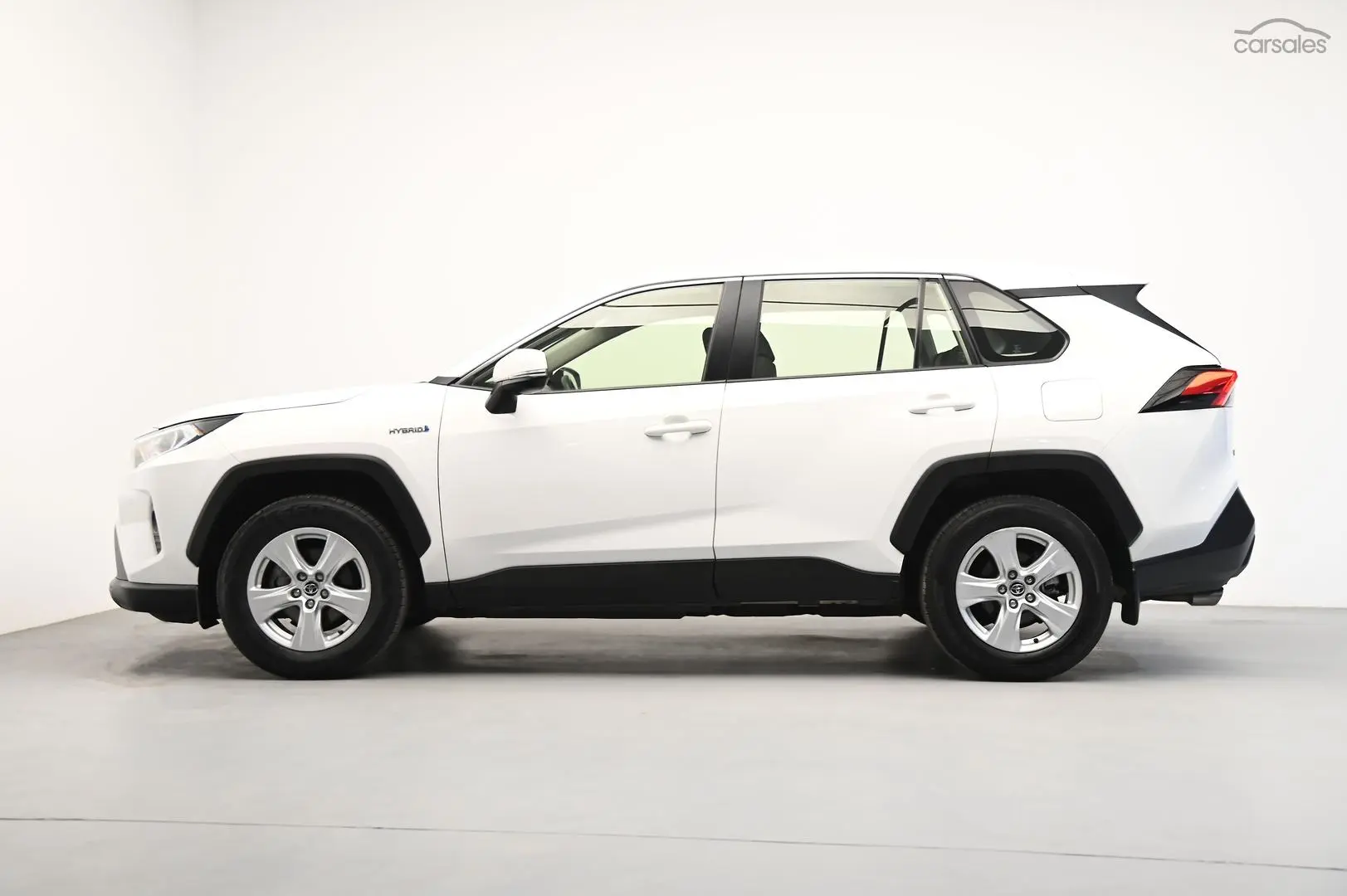 2020 Toyota RAV4 Image 4