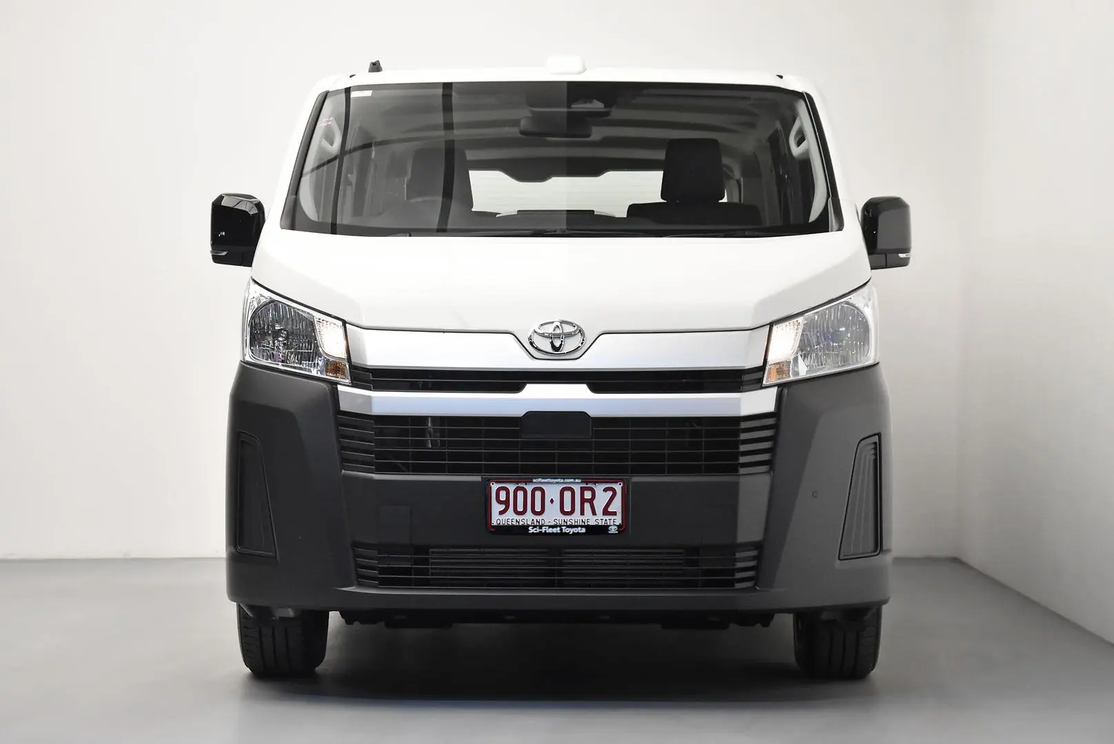 2025 Toyota Hiace Gallery Image 2
