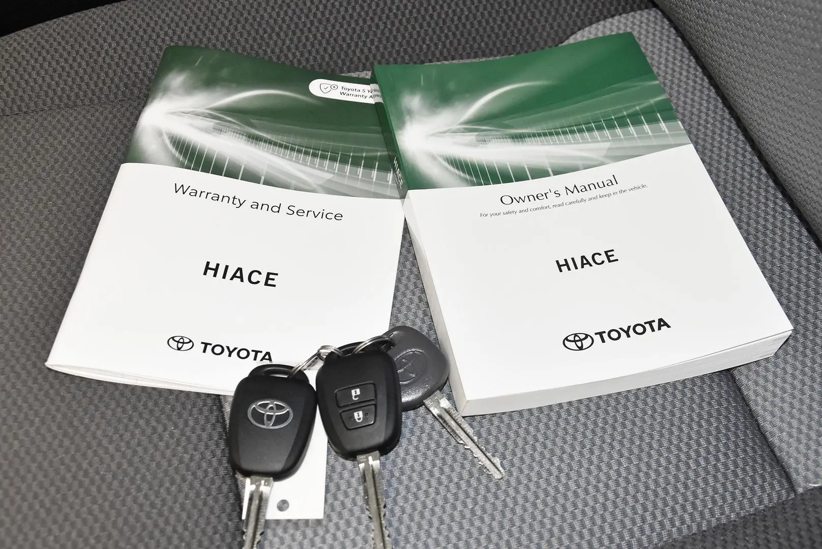 2025 Toyota Hiace Gallery Image 18