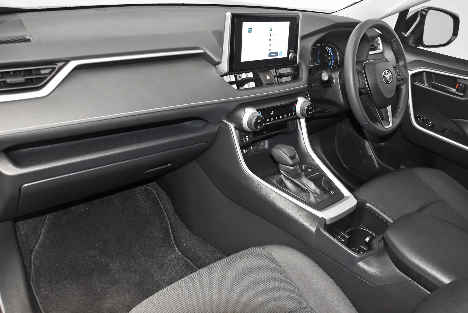 2024 Toyota RAV4 Gallery Image 17