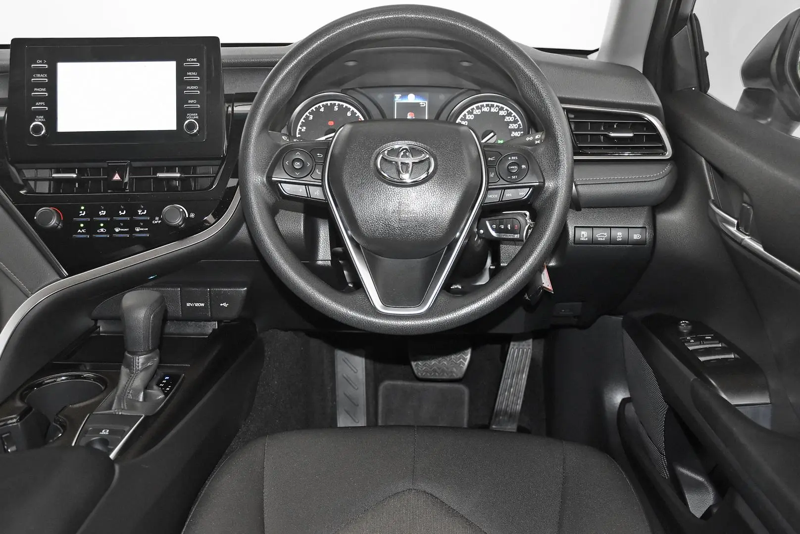 2024 Toyota Camry Gallery Image 13